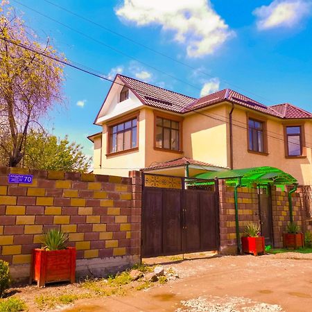 Kurak Homestay Μπισκέκ Εξωτερικό φωτογραφία